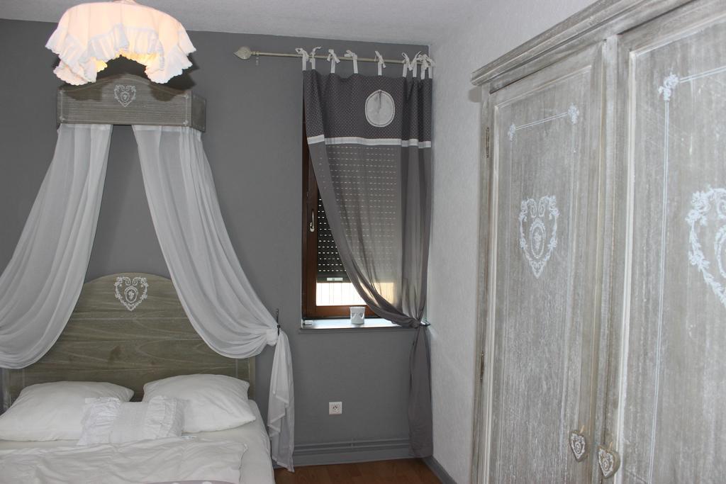 Gite Des 3 Chateaux Ribeauvillé Cameră foto